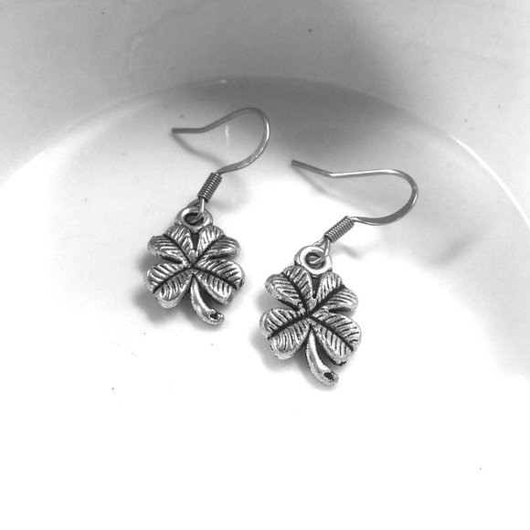 Miniature Tiny Four Leaf Clover Good Luck Charm Lucky Clover Gift Charm Earrings - Picture 2 of 3